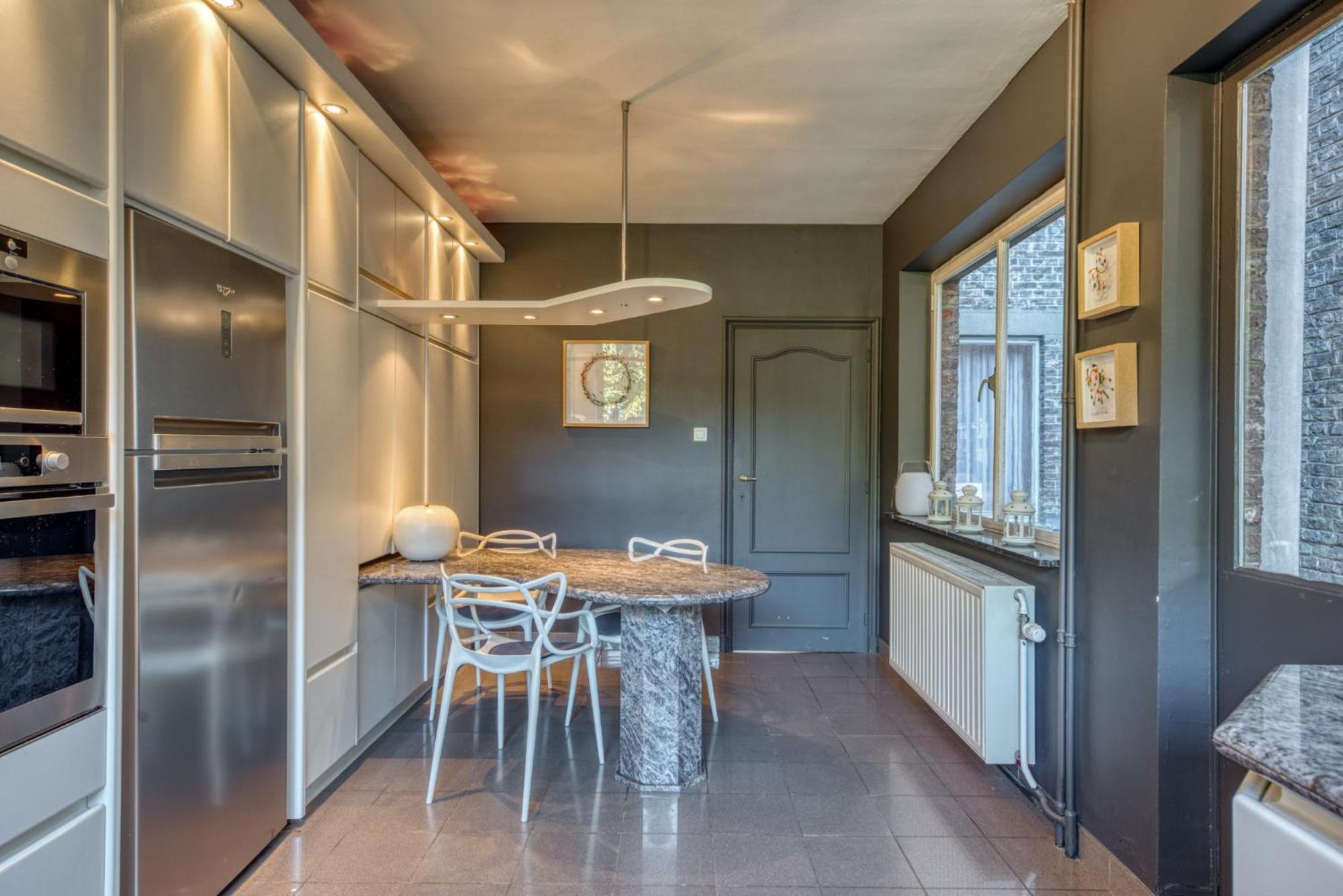 Belle Maison Bourgeoise Partagee De 4 Logements Льеж Экстерьер фото